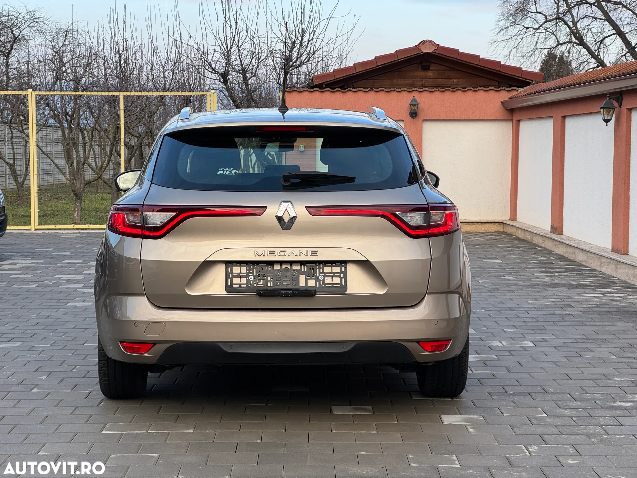 Renault Megane Grandtour ENERGY dCi 110 EDC BUSINESS - 8
