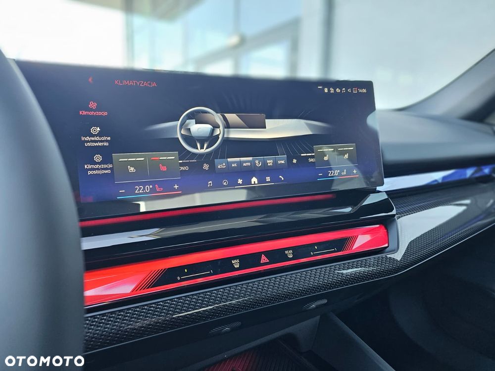 BMW Seria 5 530e xDrive PHEV - 26