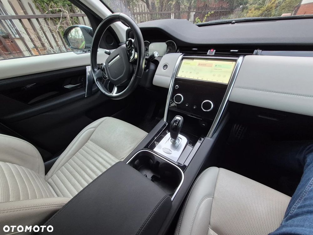 Land Rover Discovery Sport 2.0 P250 mHEV S - 10