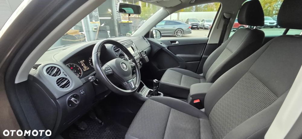 Volkswagen Tiguan 2.0 TDI DPF BlueMotion Technology Life - 27