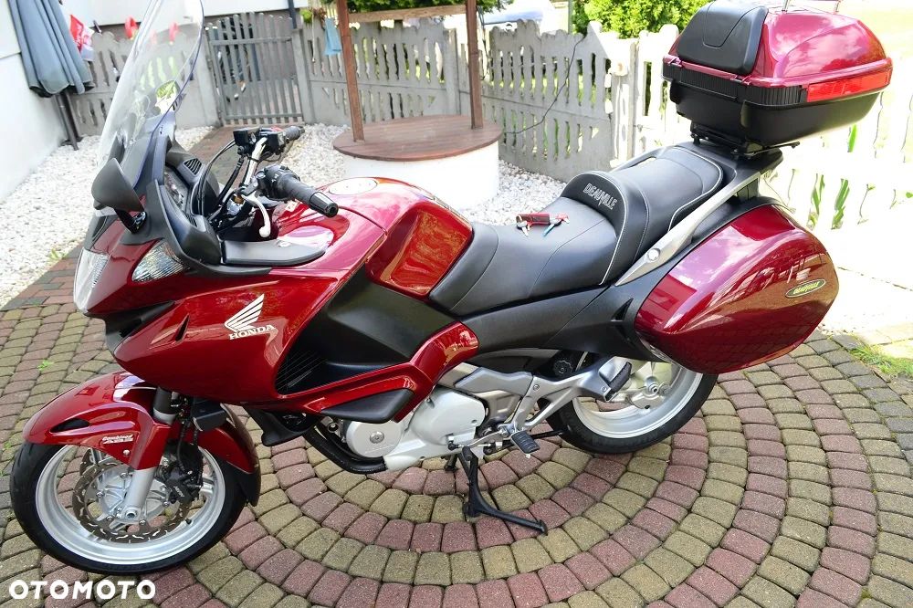 Honda NTV - 36