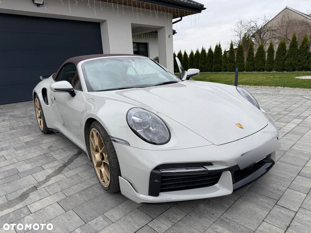 Porsche 911 Turbo S - 1