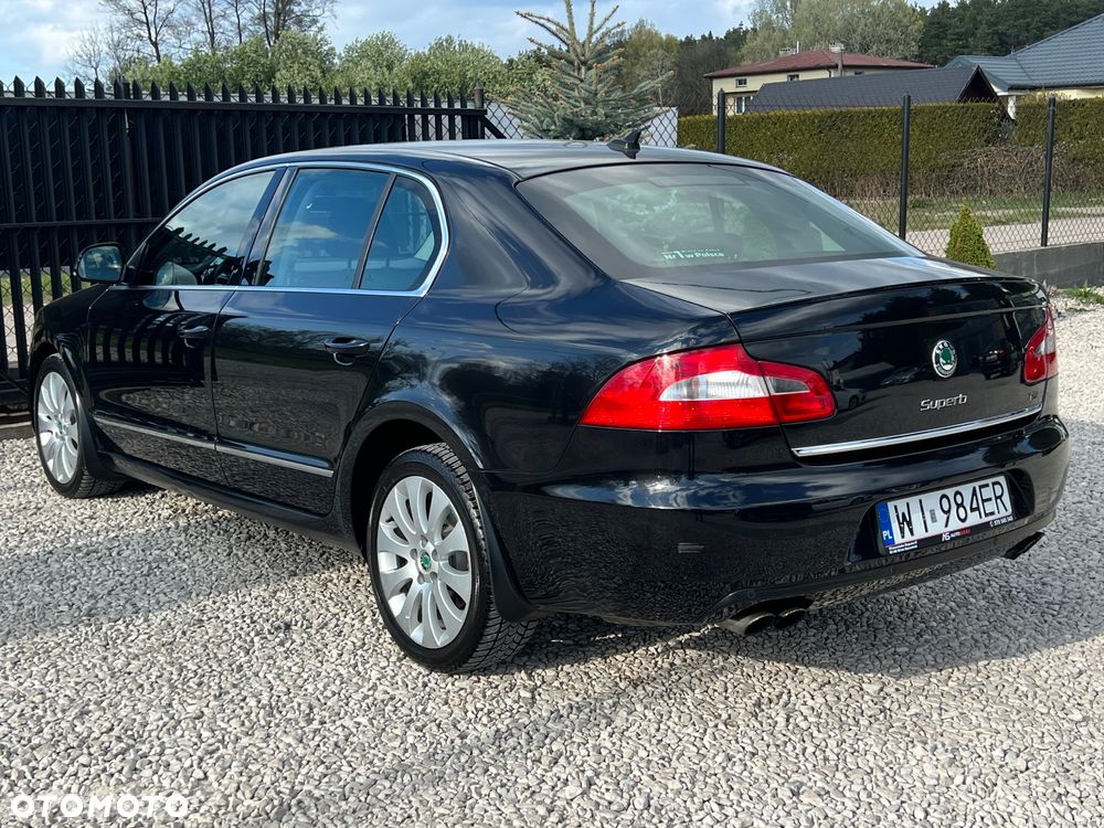Skoda Superb 2.0 TSI Elegance DSG - 6