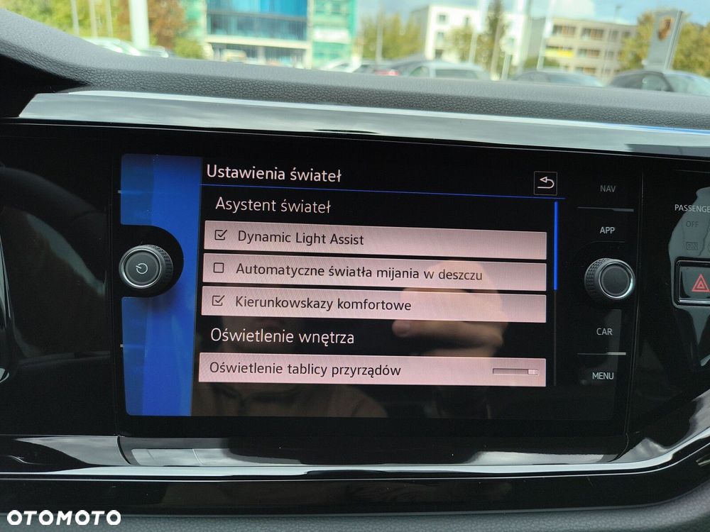 Volkswagen Polo 1.0 TSI Edition 50 DSG - 24