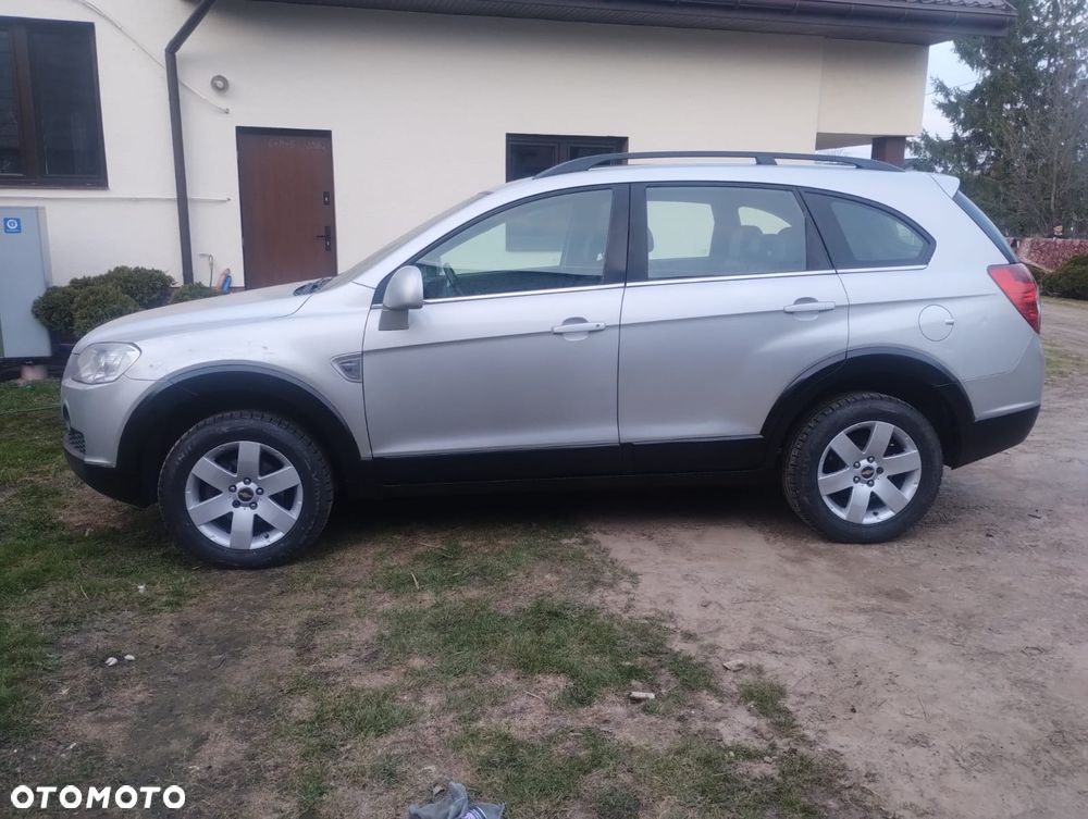 Chevrolet Captiva 2.0 d LS - 18