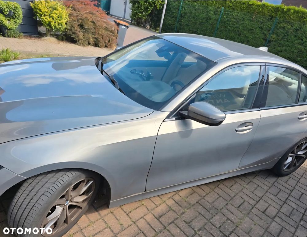 BMW Seria 3 320i Sport Line - 1