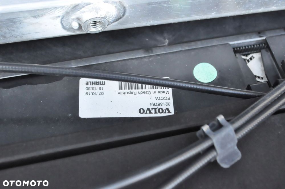 VOLVO XC60 II B4 B5 2021-2023 PAS PRZEDNI KOMPLET CHŁODNIC  BELKA CZUJNIKI - 8