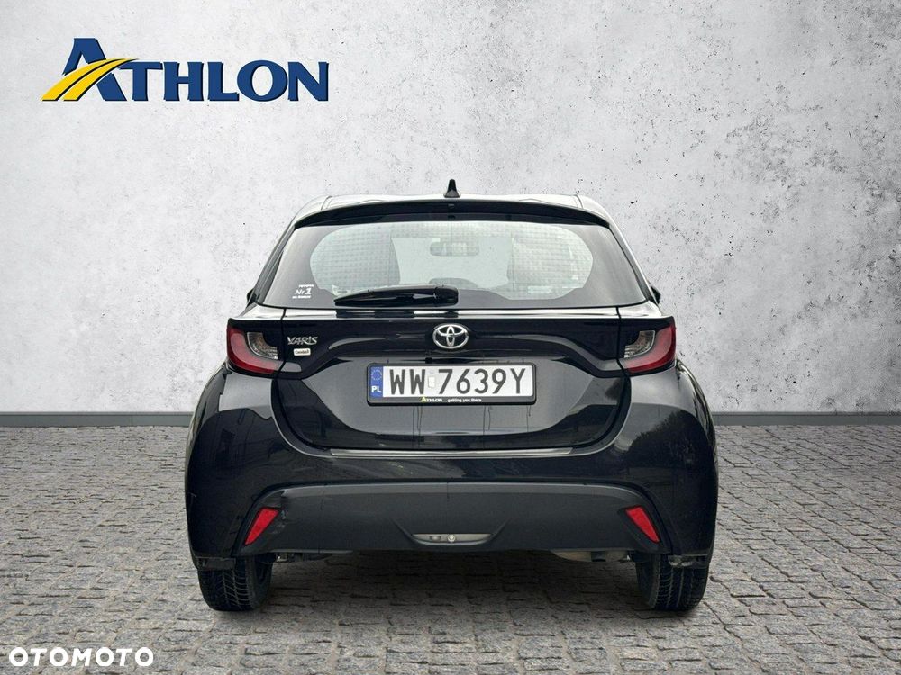 Toyota Yaris - 4