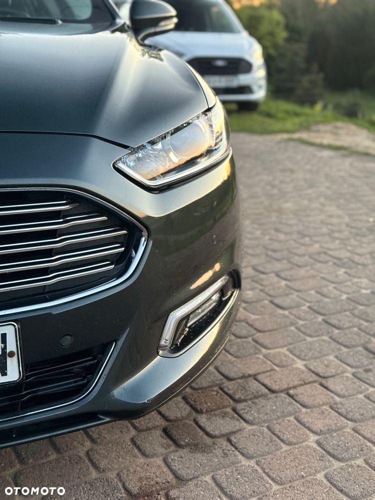 Ford Mondeo 2.0 EcoBoost Titanium - 2