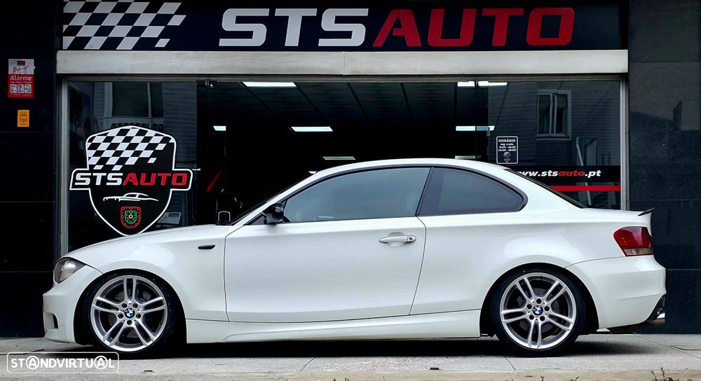 BMW 123 d Limited Edition Lifestyle c/ M Sport Pack - 58