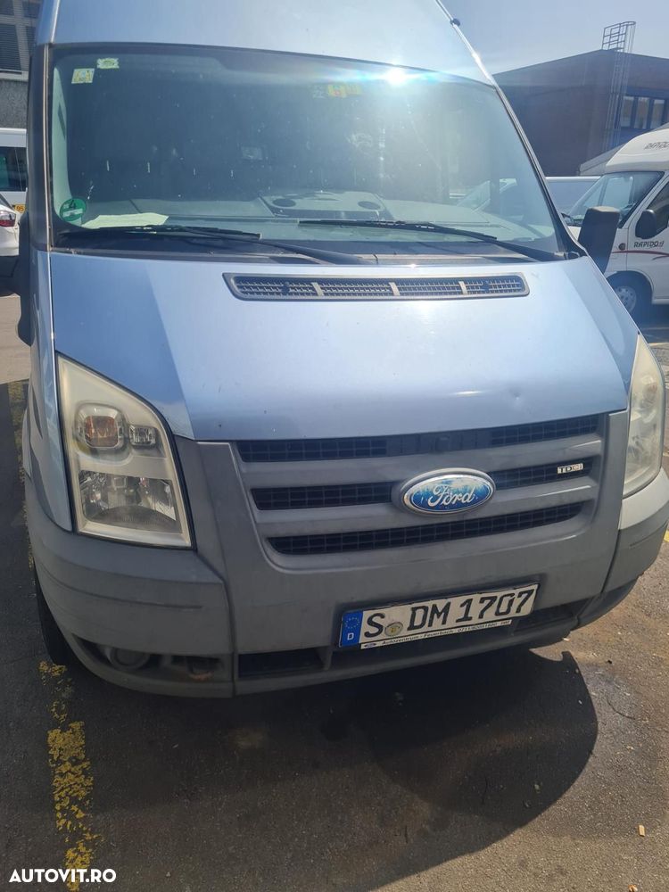 Ford Transit - 1