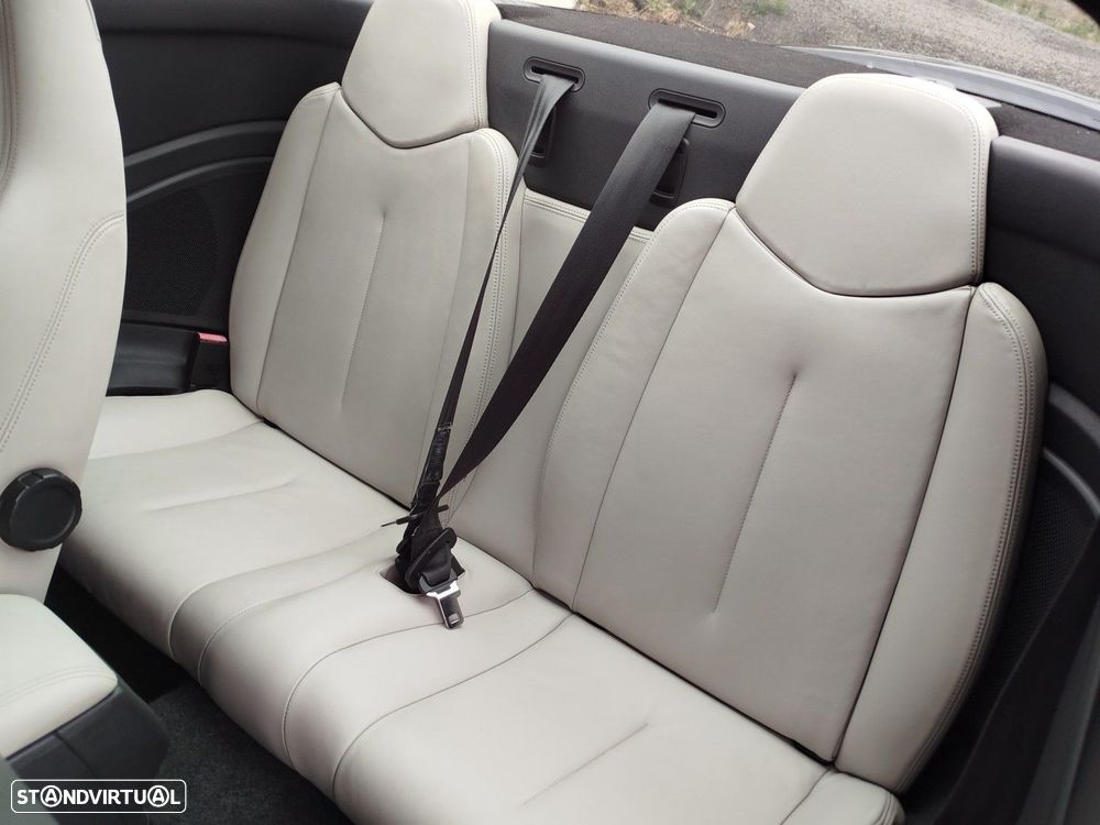 Peugeot RCZ 1.6 THP Onyx - 30