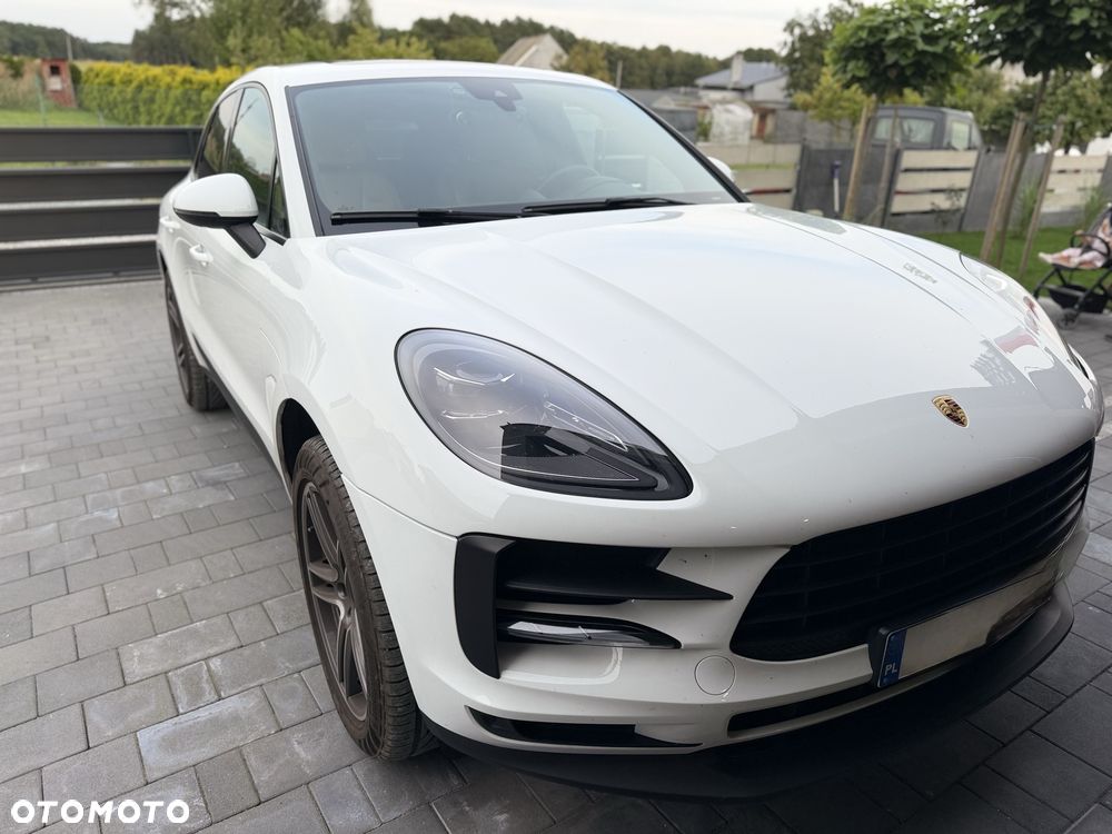 Porsche Macan - 2