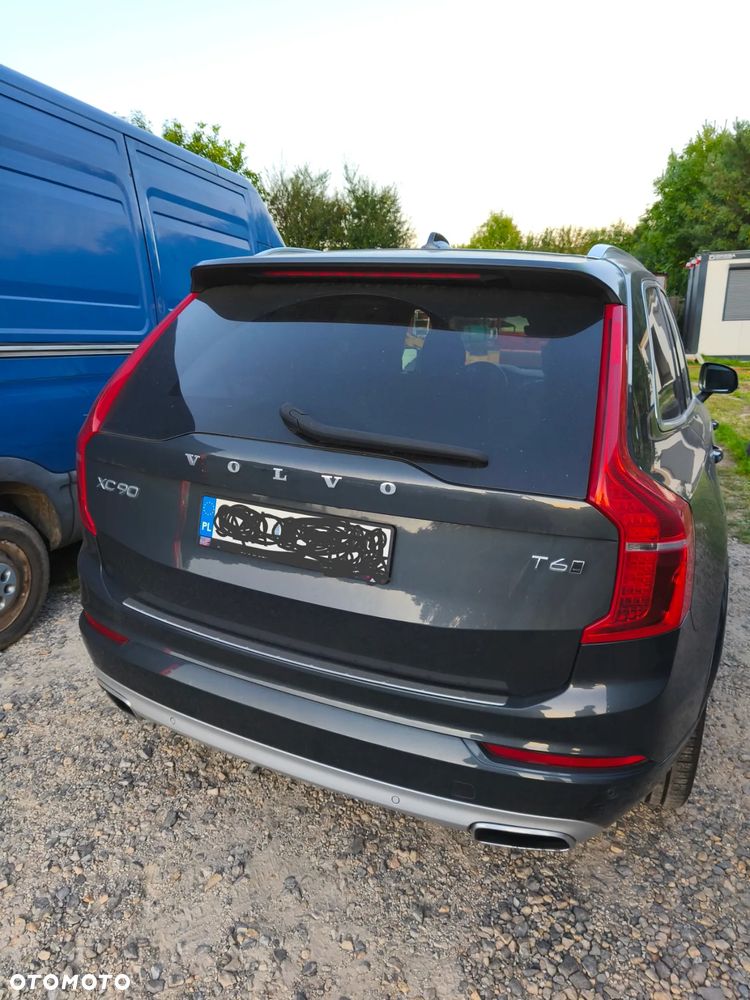 Volvo XC 90 T6 AWD Geartronic Momentum - 4