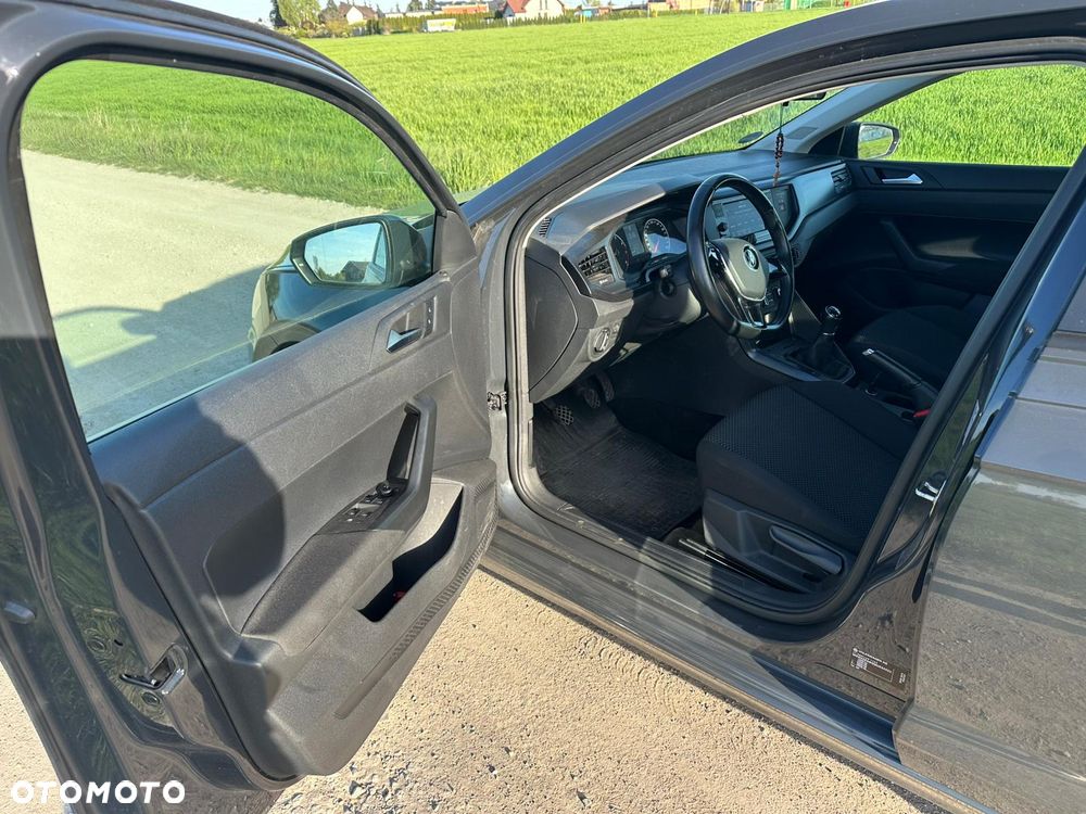 Volkswagen Polo - 9