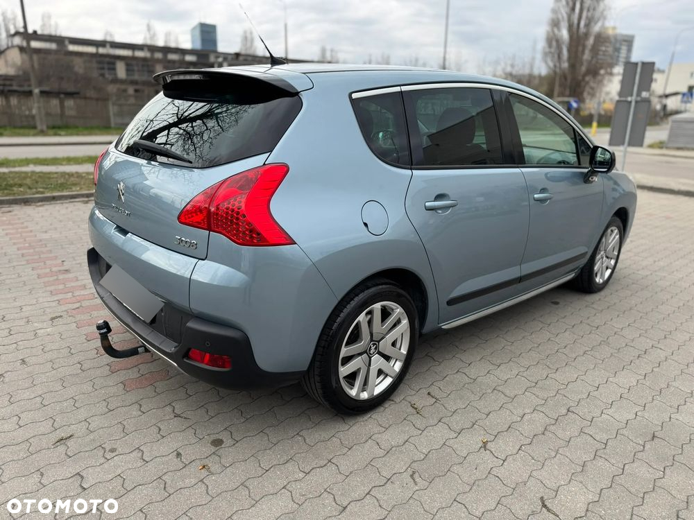 Peugeot 3008 2.0 HYbrid4 - 13