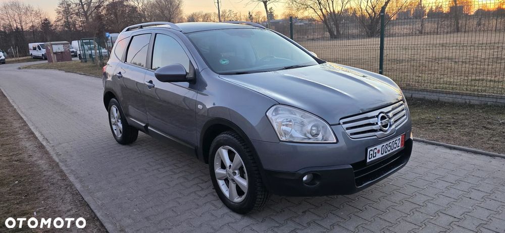 Nissan Qashqai+2 - 4