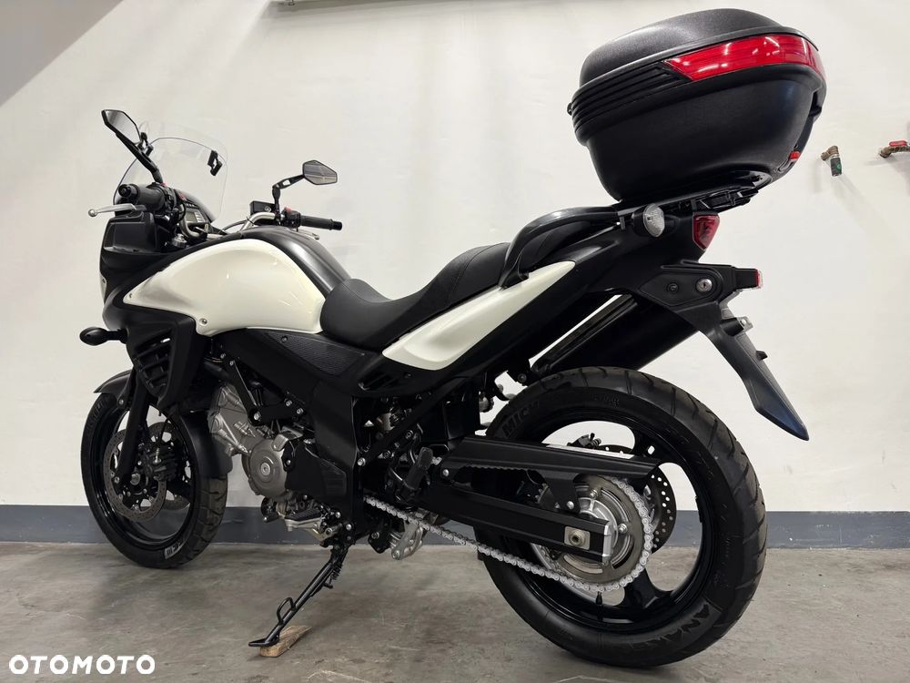 Suzuki V-STROM - 4