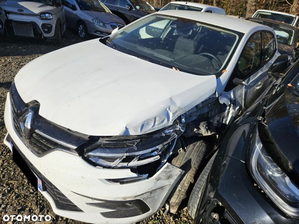 Renault Megane 1.5 Blue dCi Techno - 7