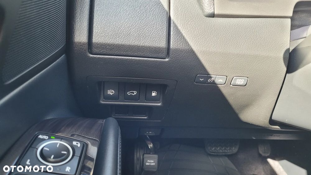 Lexus RX 450h (hybrid) - 27