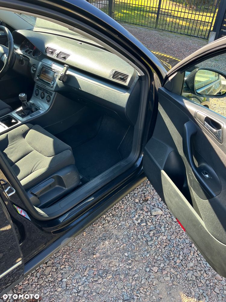 Volkswagen Passat - 5
