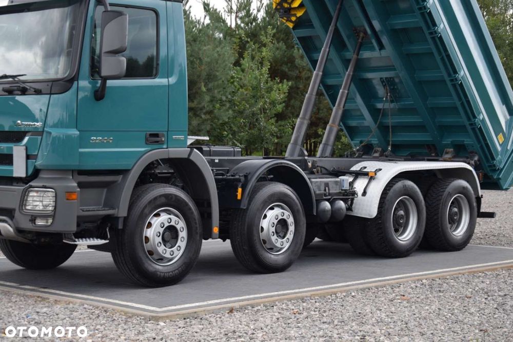 Mercedes-Benz Actros 3244 8x4 Meiller Kipper - 14