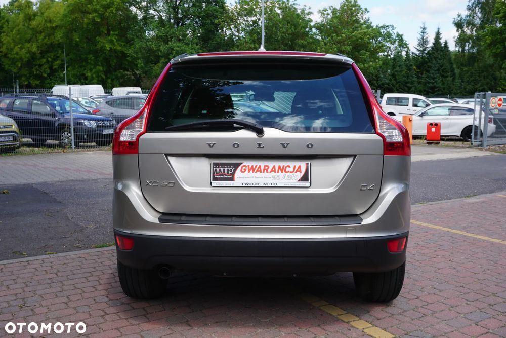 Volvo XC 60 D4 Kinetic - 4