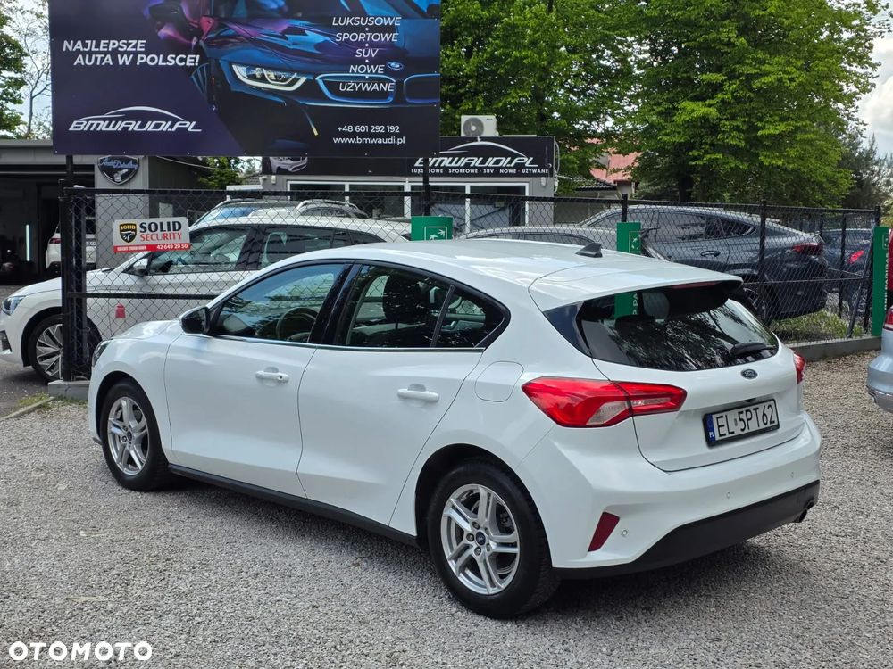 Ford Focus 1.0 EcoBoost Trend Edition Business - 9