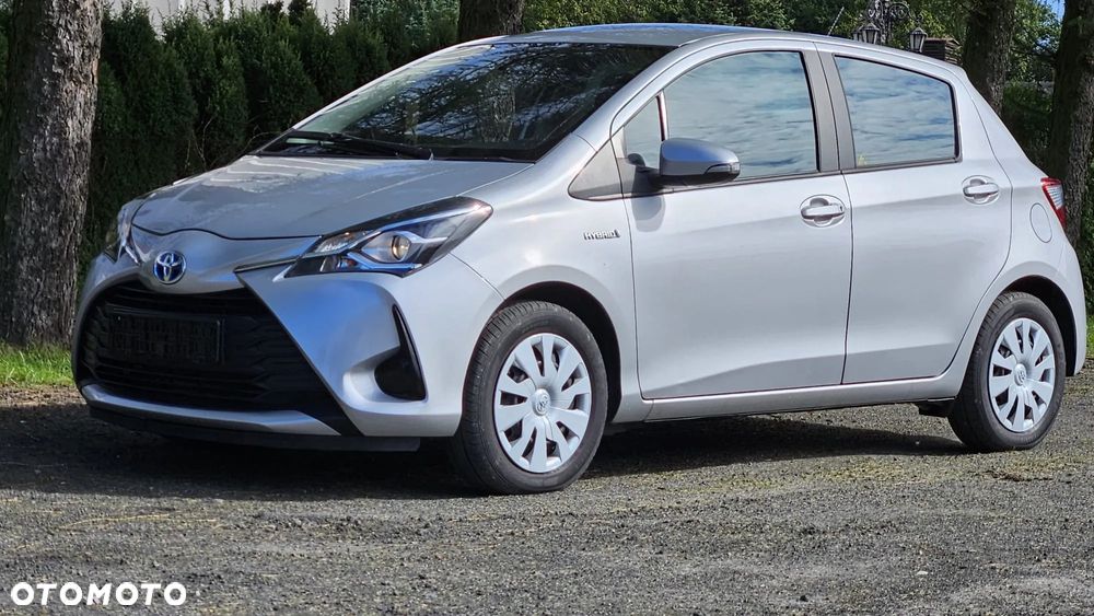 Toyota Yaris - 1