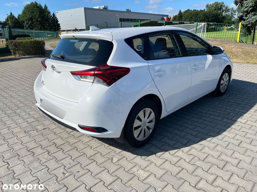 Toyota Auris 1.33 VVT-i Active - 5