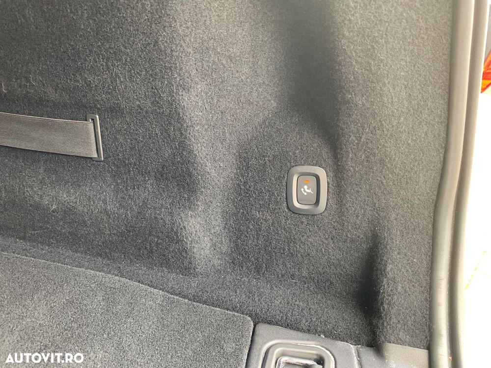 Volvo XC 60 T8 Twin Engine AWD Inscription - 35