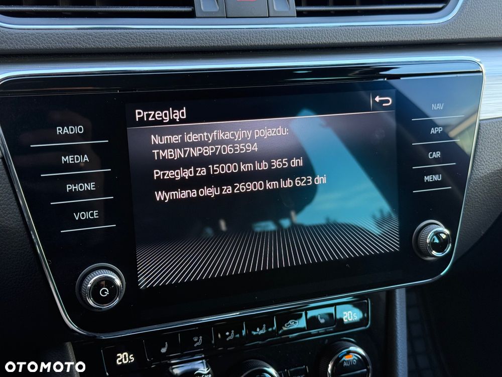Skoda Superb 1.5 TSI Ambition DSG - 20
