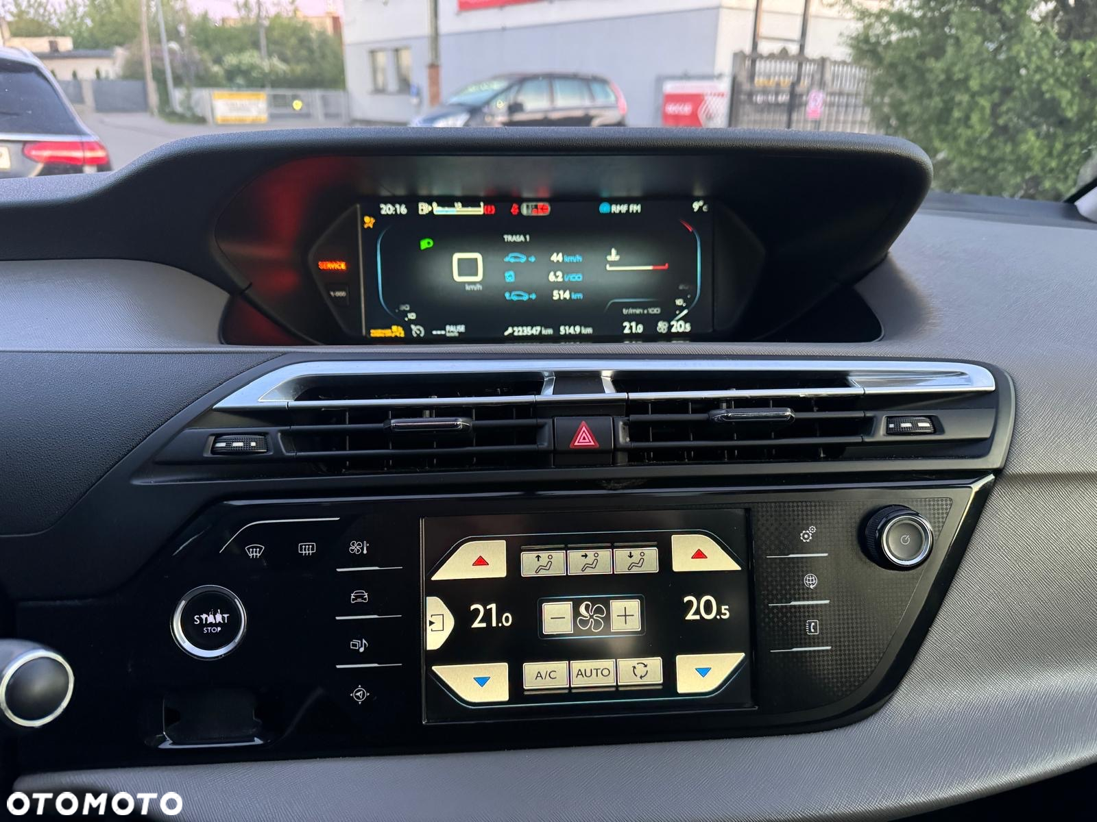 Citroën C4 Picasso BlueHDi 120 Exclusive - 24