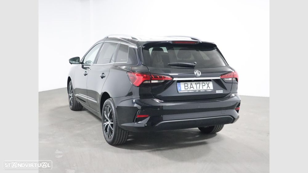 MG MG5 61 kWh Luxury - 4