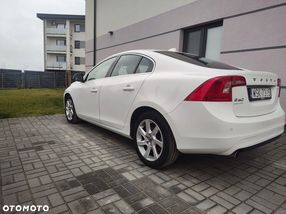 Volvo S60 D3 Momentum - 6