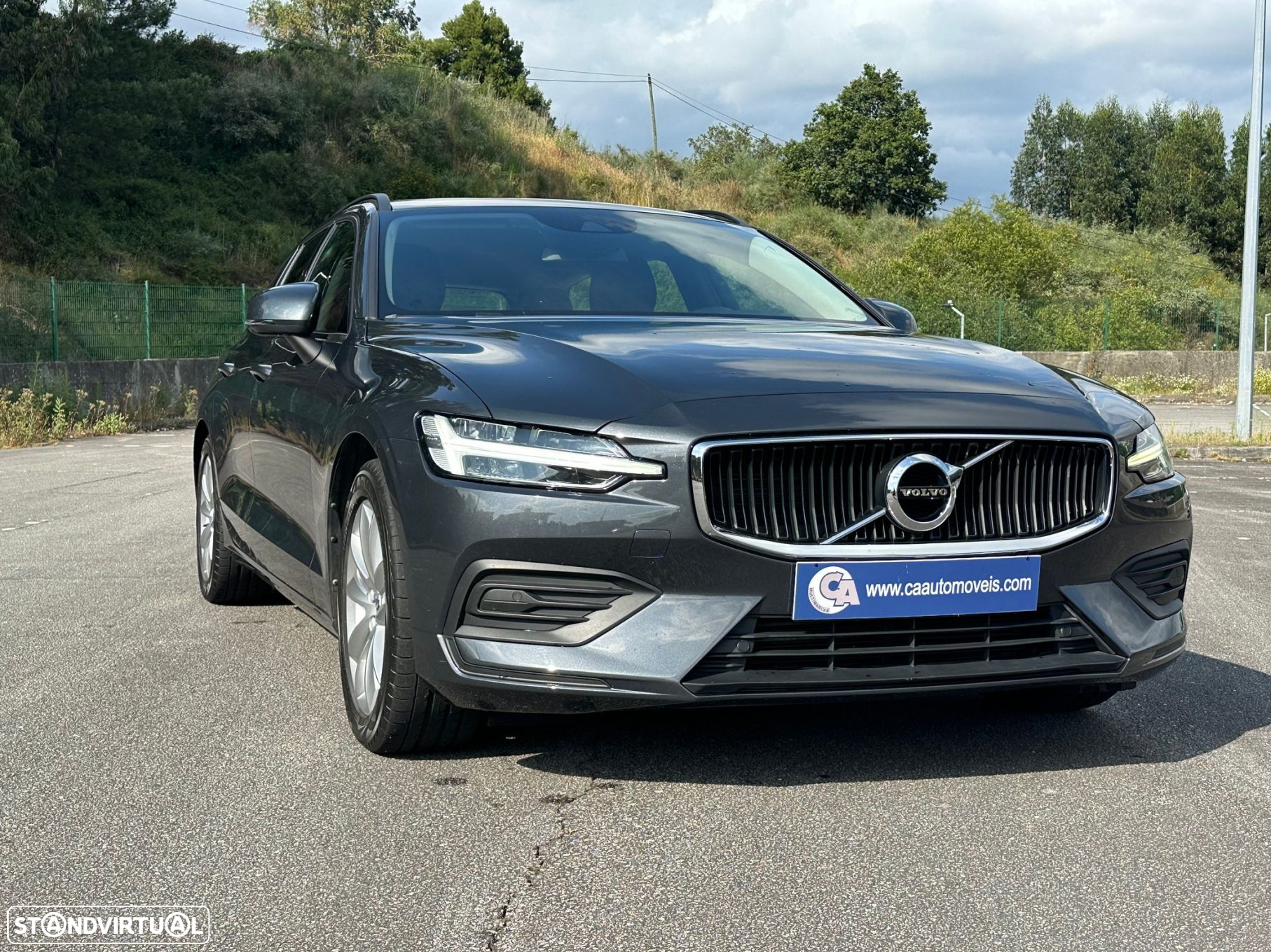Volvo V60 2.0 D3 Momentum - 24
