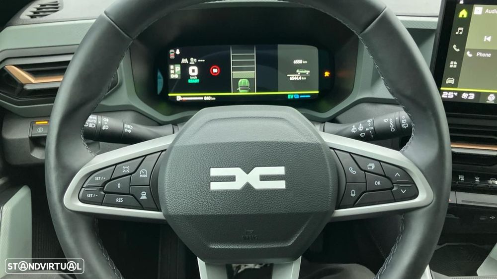 Dacia Bigster 1.8 Hybrid Extreme - 12