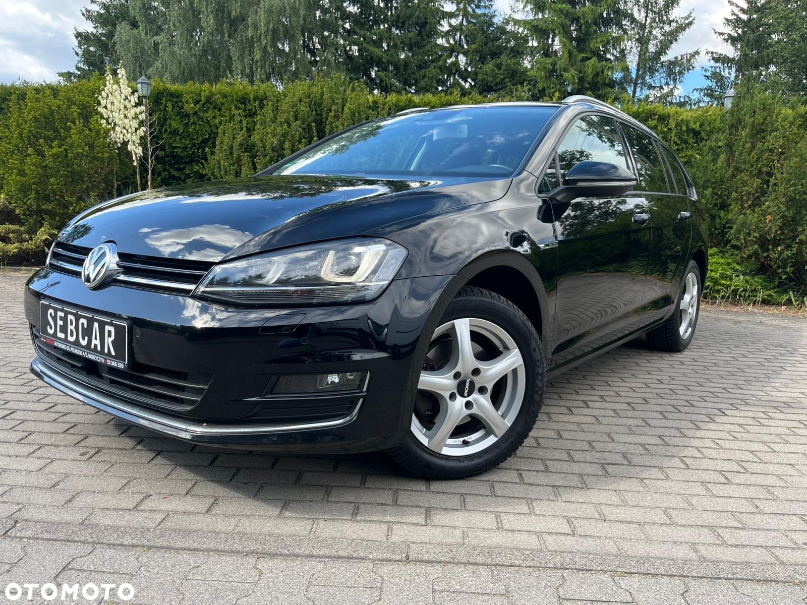 Volkswagen Golf 1.6 TDI BlueMotion Technology Lounge - 10