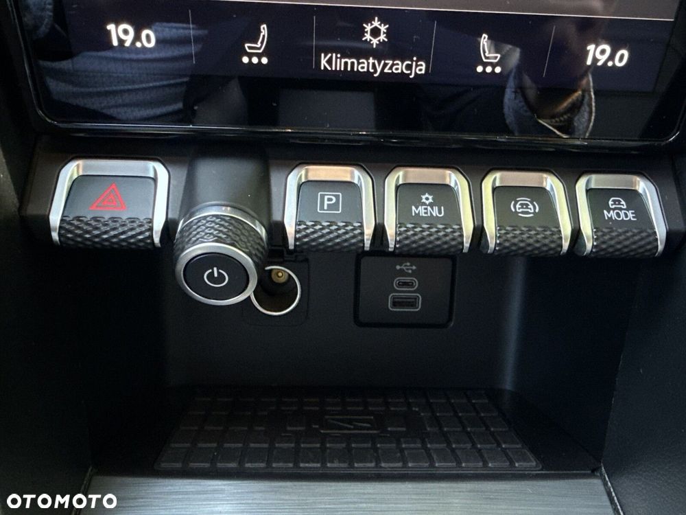 Volkswagen Amarok 3.0 V6 TDi 4MOTION Aventura - 24