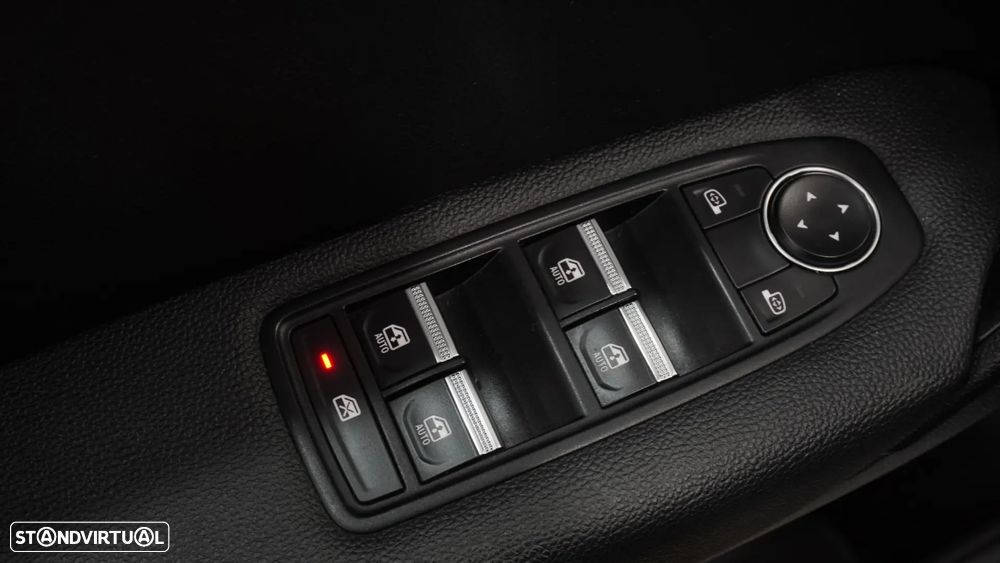 Renault Captur 1.0 TCe Evolution - 27