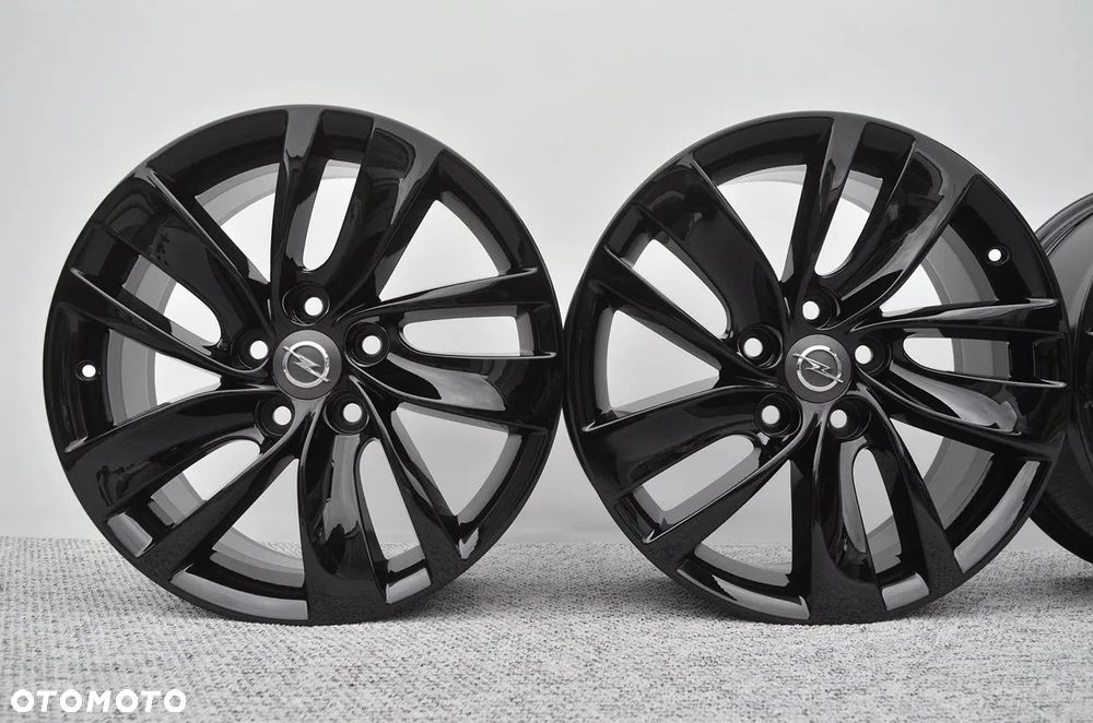 Felgi 8x18 5x120 Opel Insignia I - 3