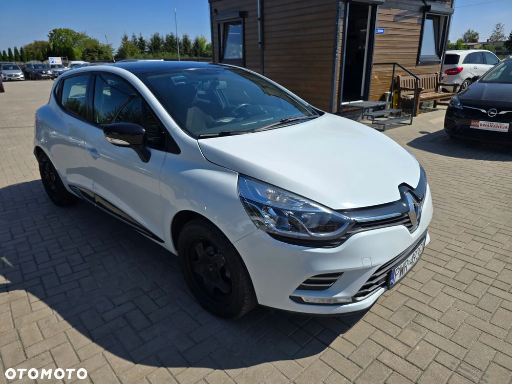 Renault Clio - 2