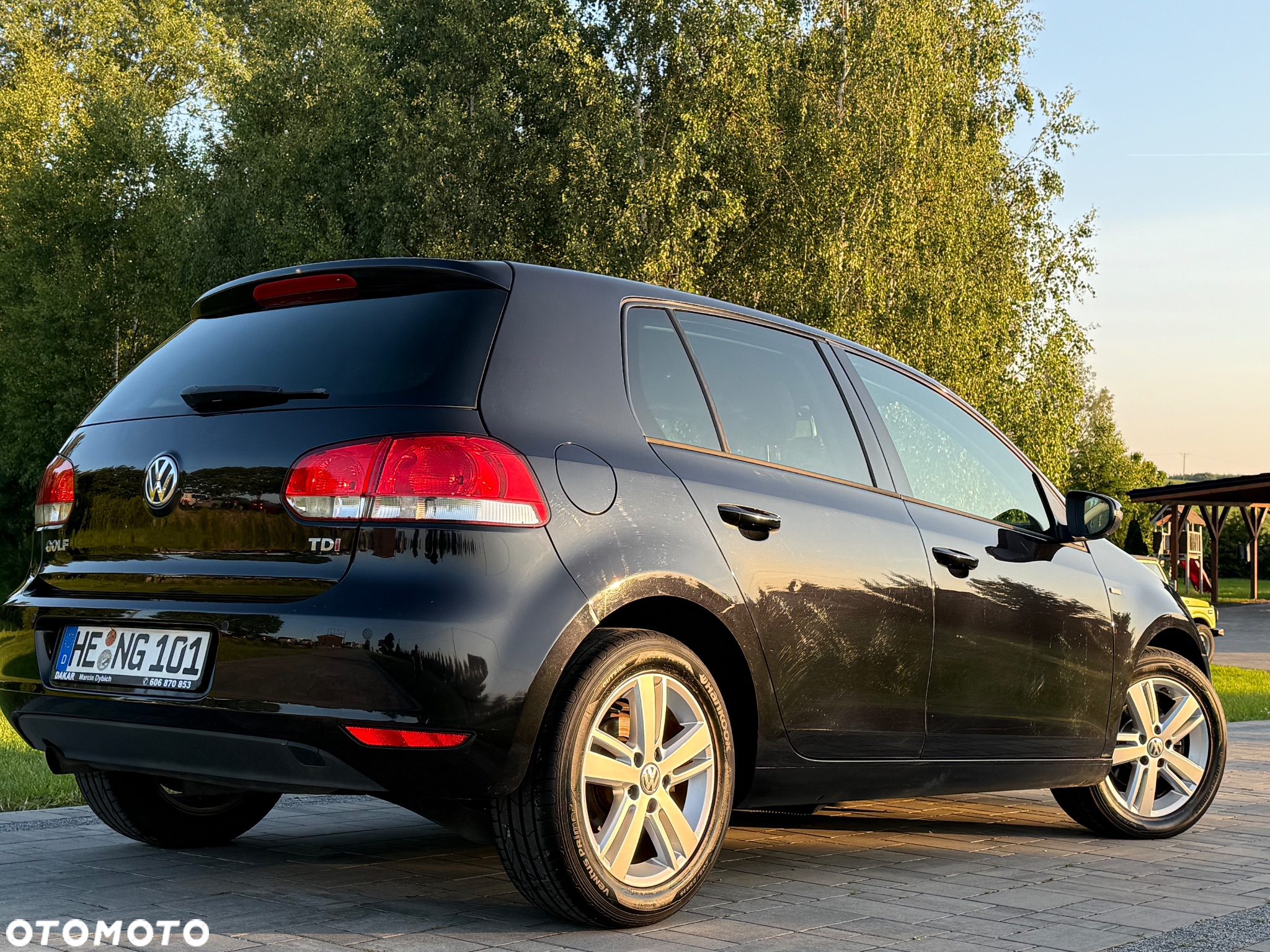 Volkswagen Golf VI 1.6 TDI Comfortline - 11