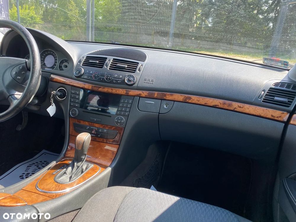 Mercedes-Benz Klasa E 220 CDI Automatik Elegance - 17