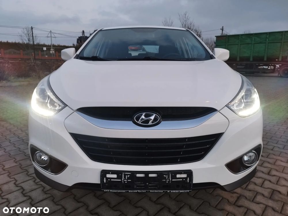 Hyundai ix35 1.6 2WD Fifa World Cup Edition - 3