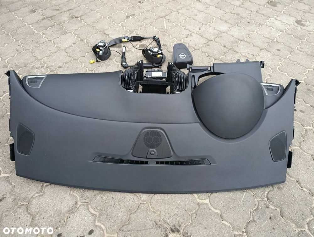 Astra J deska poduszka sensor pasy dopinacze Europa stan bdb oryginał Astra IV Opel - 2