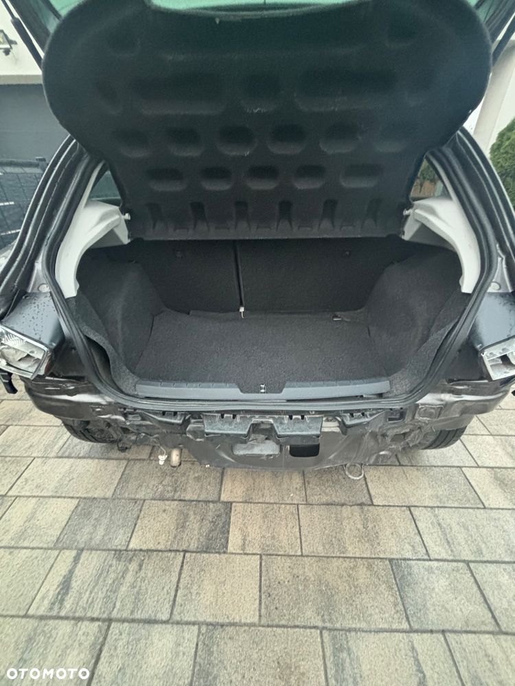 Seat Ibiza SC 1.2 12V - 11