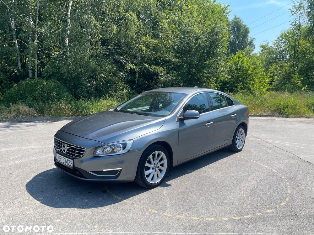 Volvo S60 D2 Drive-E Summum - 1
