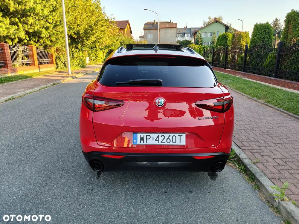Alfa Romeo Stelvio 2.2 JTDM - 7