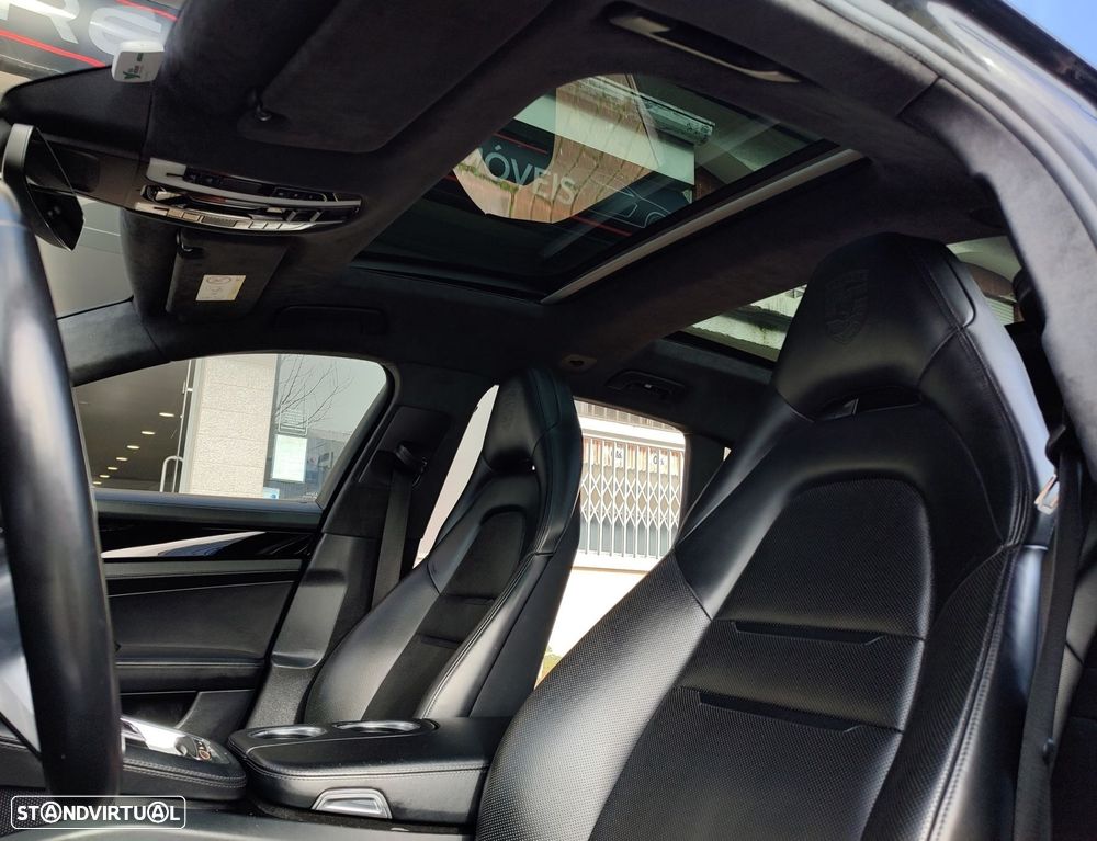 Porsche Panamera Sport Turismo 4 E-Hybrid Platinum Edition - 9